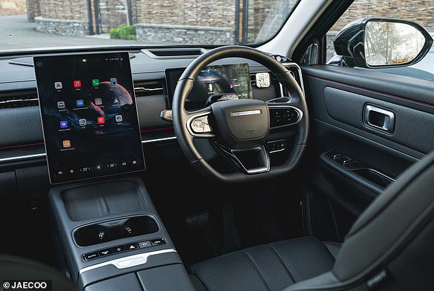 The Chinese 'Temu Range Rover' taking over the school run: Owners tell ...