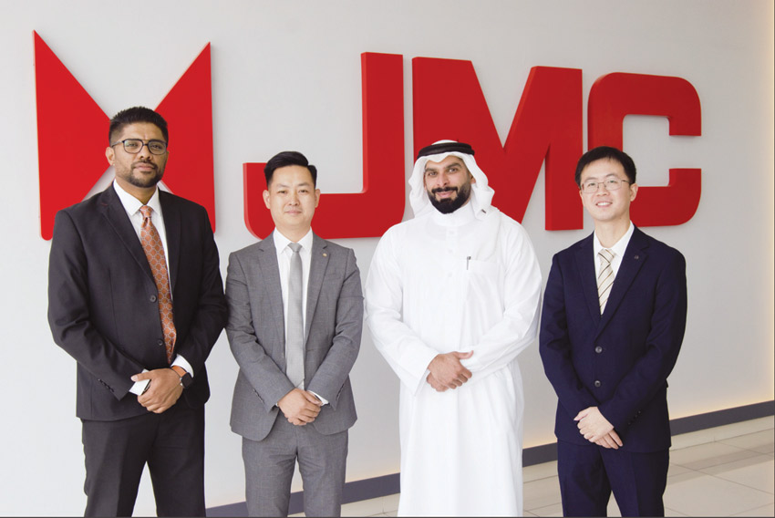 آسـيـا مـوتورز تستضيف وفدا رفيع المستوى من شركة جيه إم سـي لتعزيز استراتيجية المنتجات في البحرين