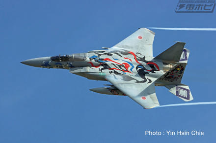 プラッツの1/72スケール「航空自衛隊 F-15J イーグル」記念塗装機