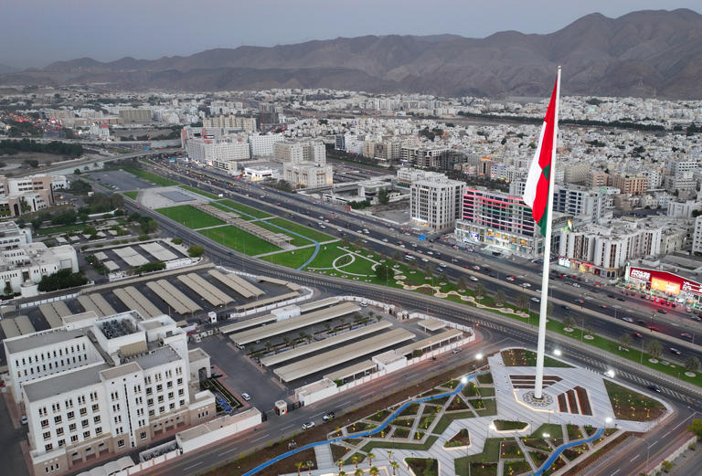 سلطنة عمان في عيدها.. إنجازات خالدة ومستقبل واعد