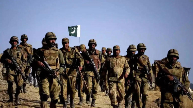 Pakistan approves an additional PKR 5,000 crore budget for its armed forces