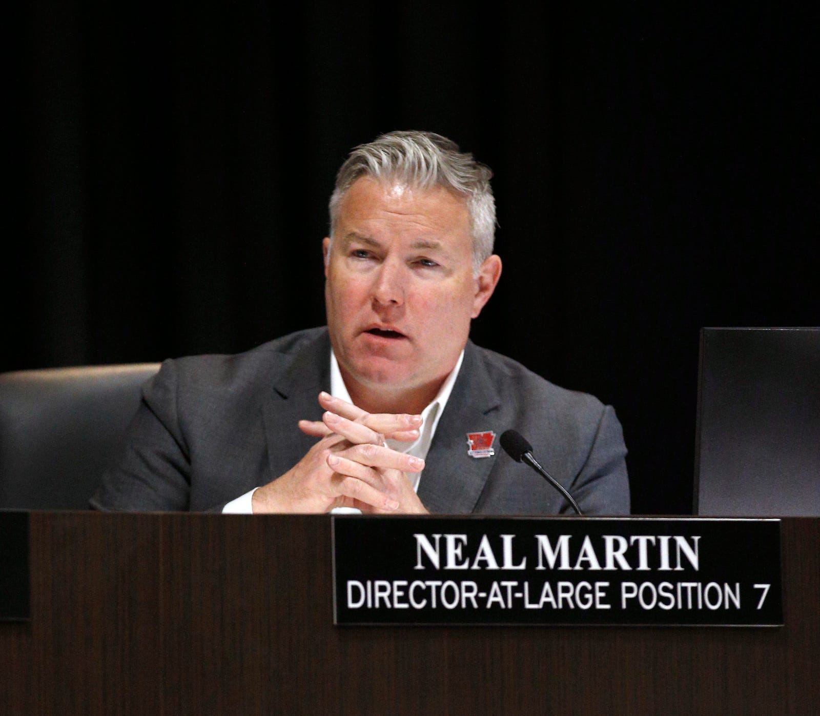 Fort Smith seeks to balance 2026 budget through vacancy freezes and ...