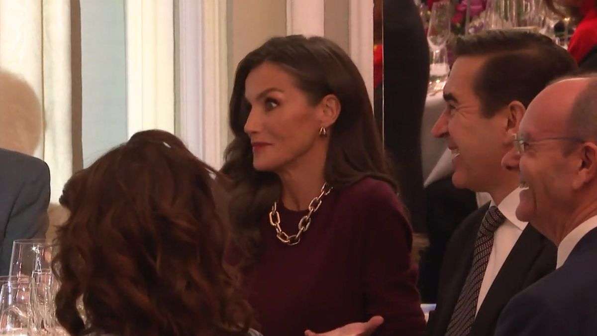 El rey Felipe VI sale en defensa de la reina Letizia tras las palabras ...