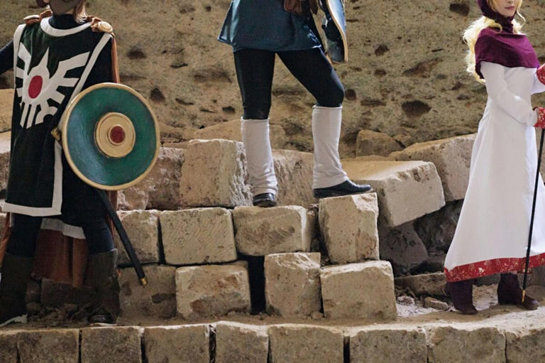 ドラクエ2』伝説の3人パーティー再現コスプレに「完ぺき