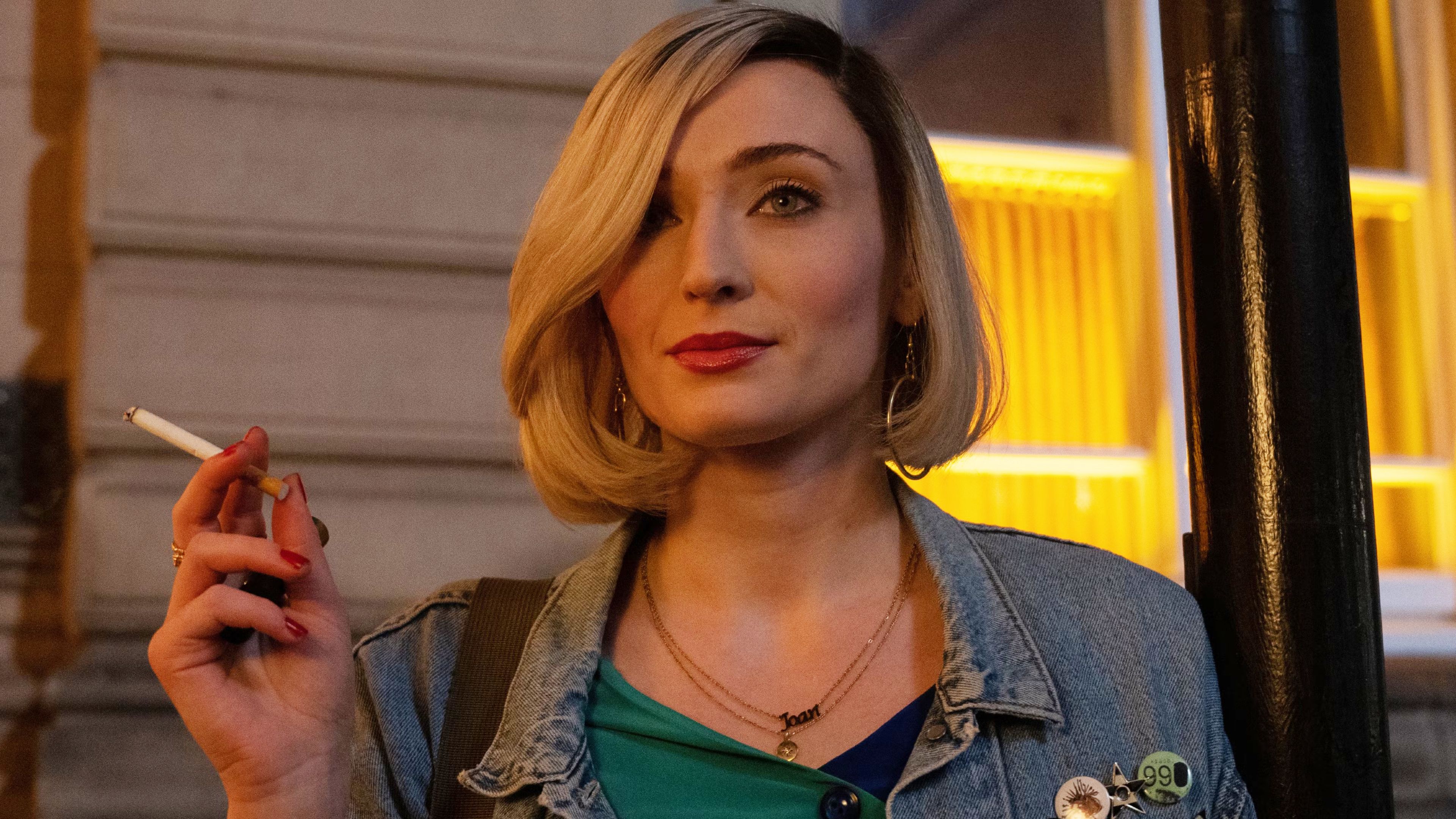 Steal Sophie Turner Stars In New