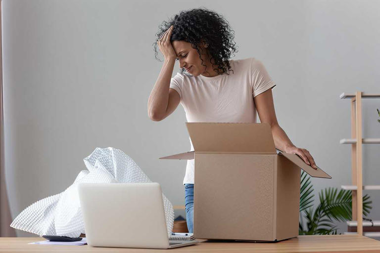 I Spent Years Writing to My Sister: My Parents Never Sent a Single Letter