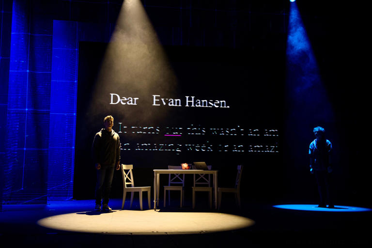 'Dear Evan Hansen' debuts as a high school musical in Wauwatosa