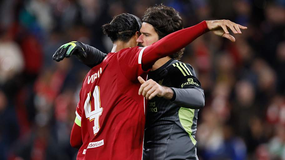Liverpool x Nottingham Forest: onde assistir, escalações e palpite