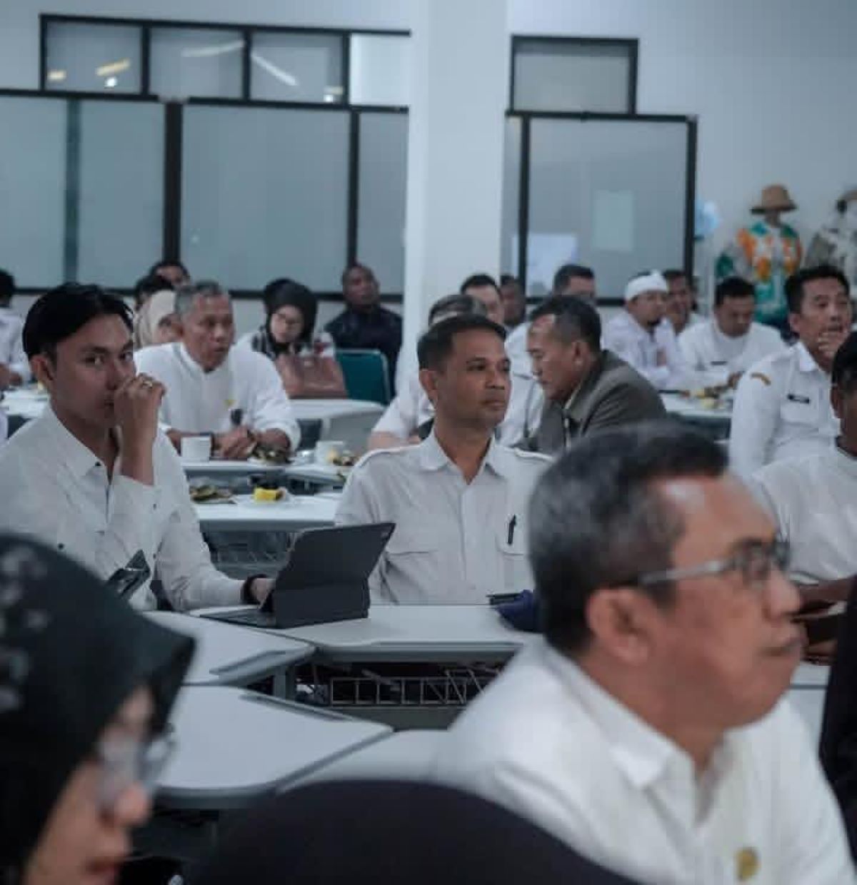 AA1QOixv Pembinaan Kepala Sekolah Kadisdik Jabar: Sekolah Harus Bersih dan Nyaman untuk Mendidik Orang-Orang