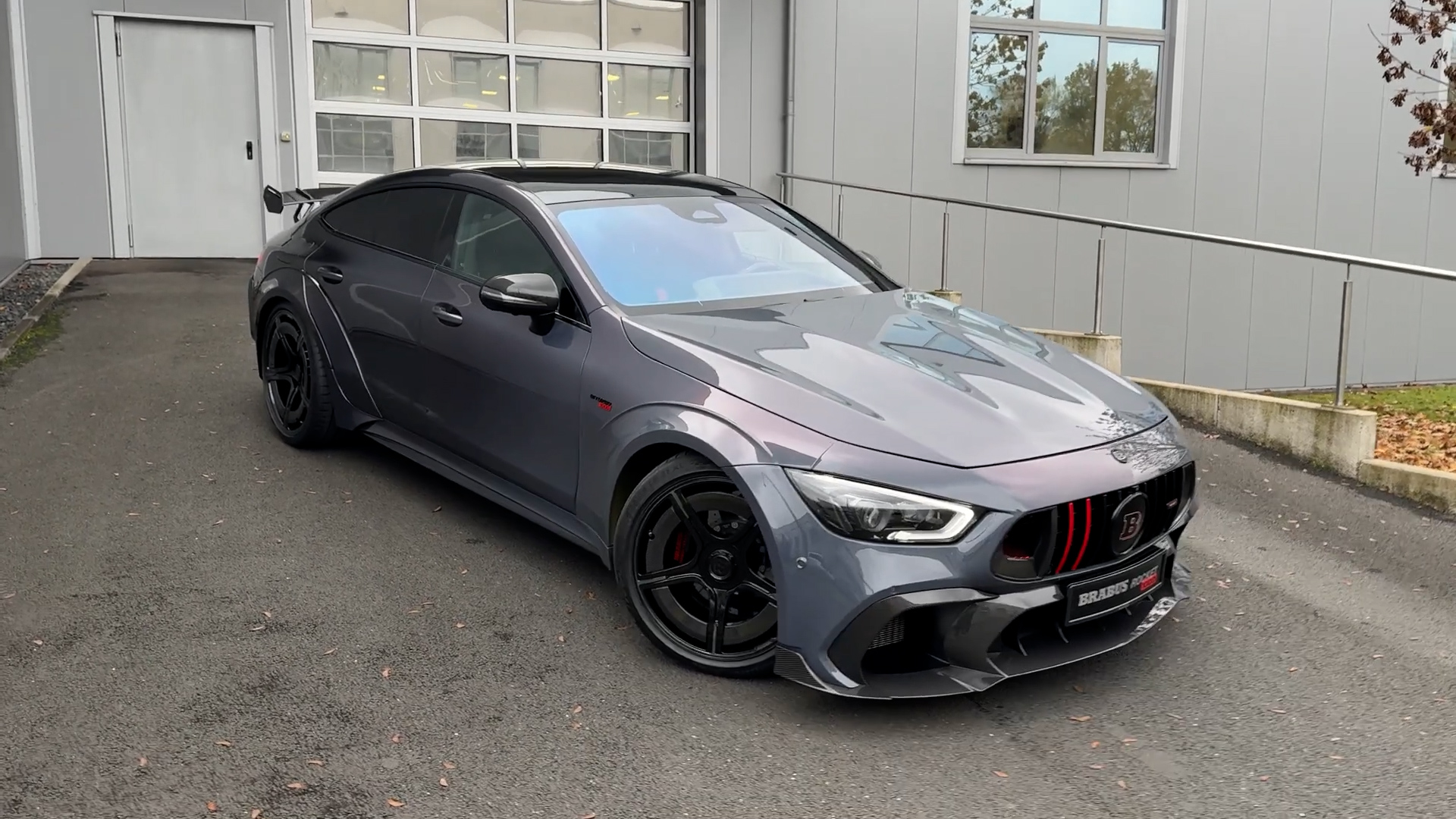 How Extreme Is the Brabus Rocket 1000 HP?
