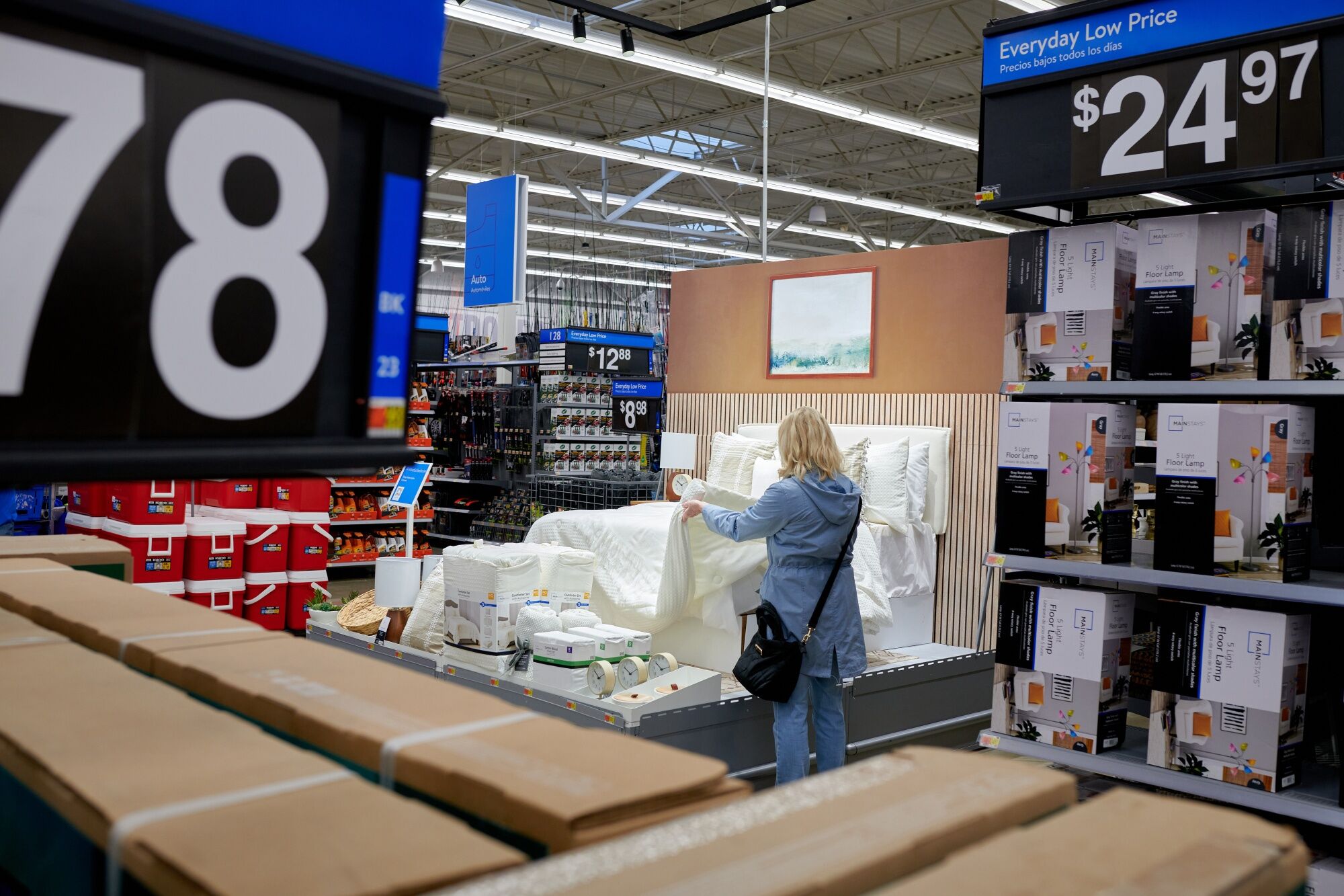 Walmart Boosts Outlook While Warning That Higher Costs Loom