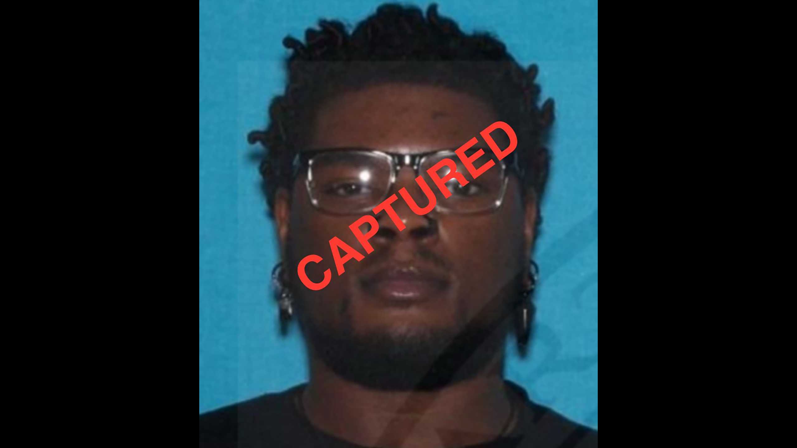 Fugitive arrested in Mississippi after barricading himself in residence