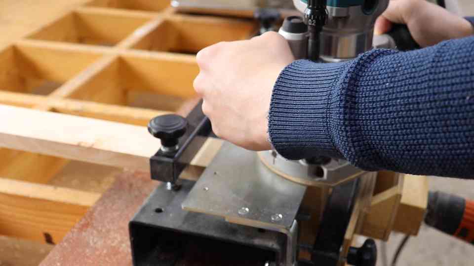Craftsman turns a wood project into art