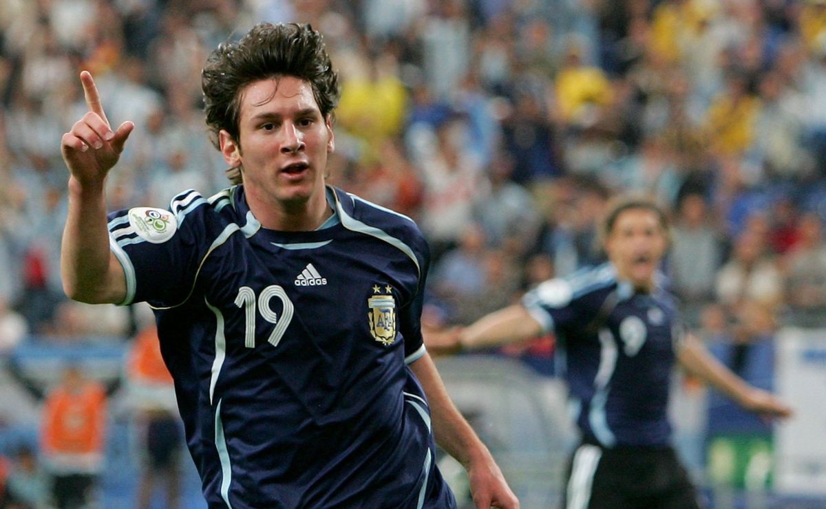 El exentrenador de Lionel Messi revela cómo Argentina «robó» a la estrella a España.