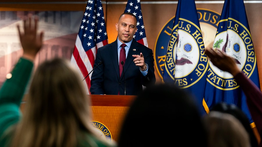 Dem leaders bash Trump for touting death penalty for lawmakers ...