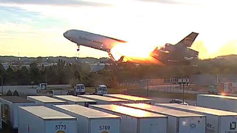 NTSB investigators pinpoint failed aircraft part from UPS crash last year<br><br>
