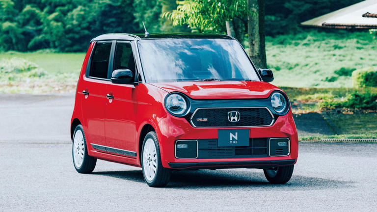 The Manual Honda That Thinks It’s A Baby Type R