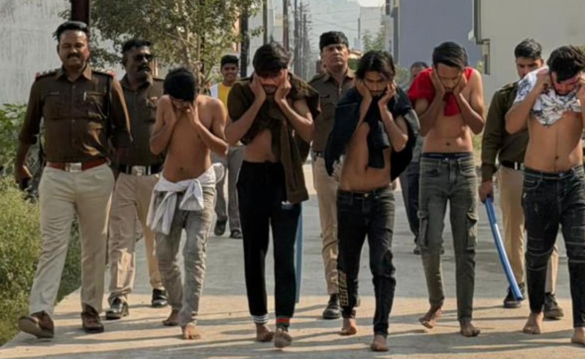 5 Suspects Arrested, Publicly Paraded Day After Bhopal Cafe Vandalism