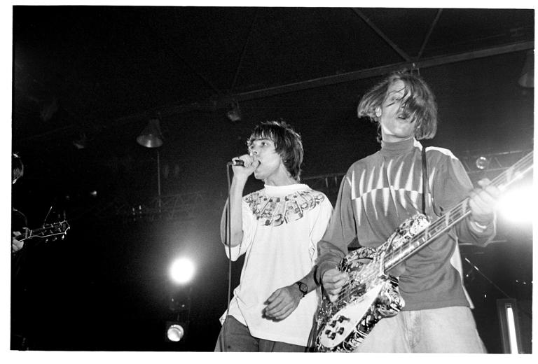 Remembering Mani: 13 pictures of The Stone Roses and Primal Scream ...