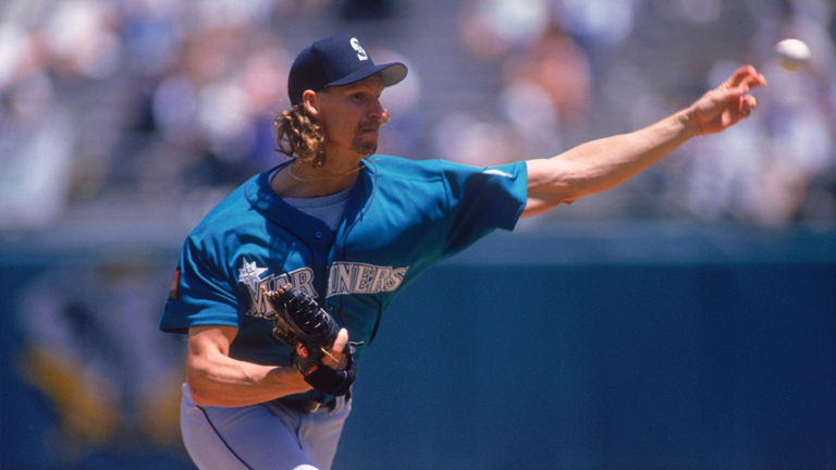 Mariners to retire Randy Johnson's No.