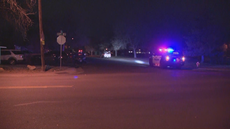Teen arrested in connection with fatal shooting in Aurora