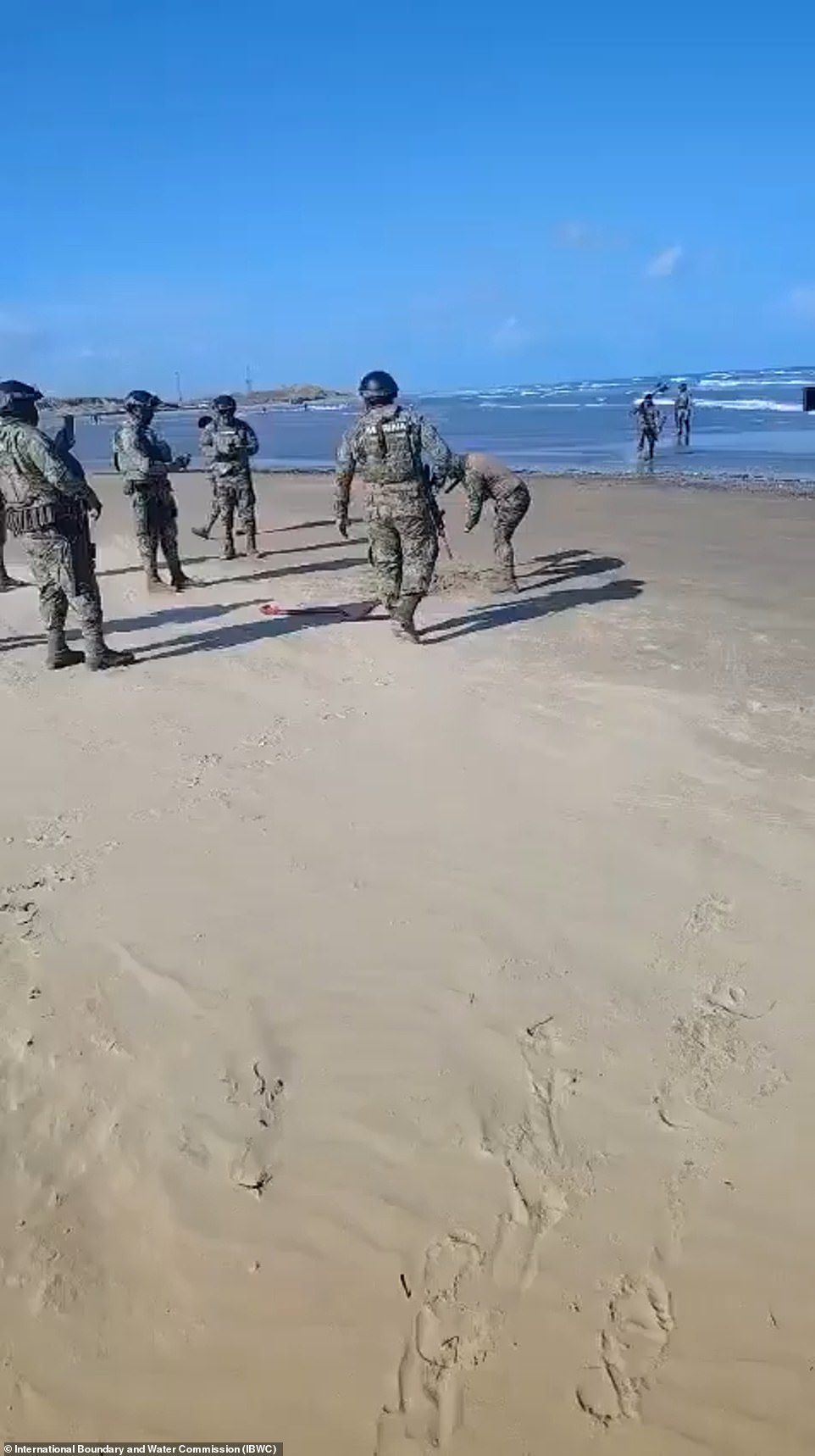 Report: US troops storm Mexican beach