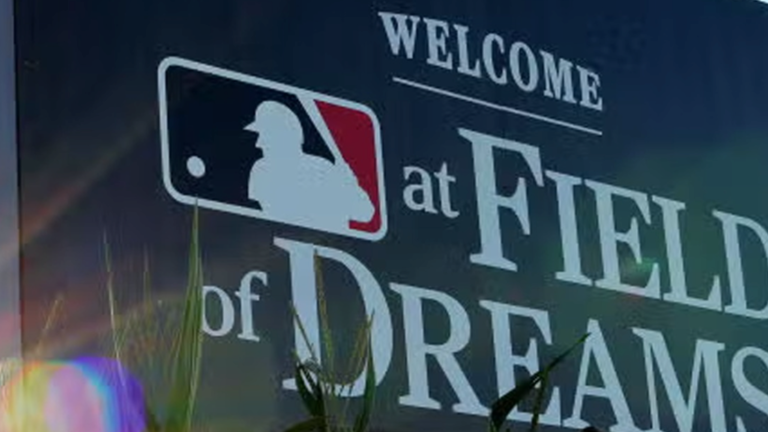 Netflix to air MLB Field of Dreams matchup between Phillies and Twins ...