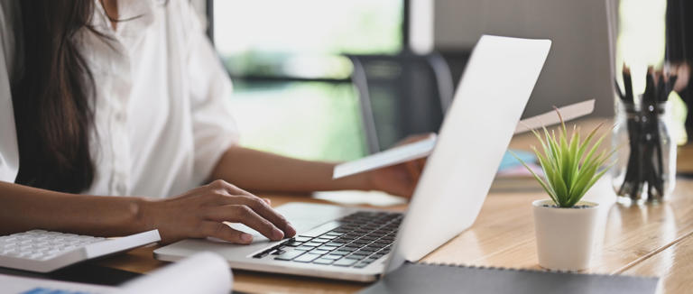 Should you hire an AI SEO agency? What small businesses should know