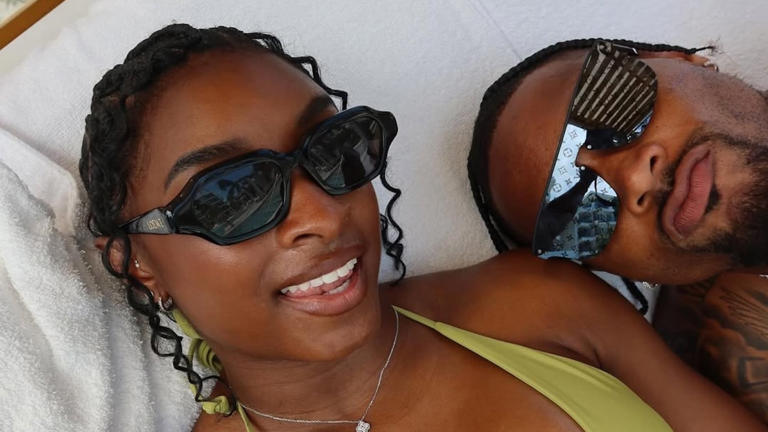 Simone Biles Dishes on Breast Augmentation: Size, Scars and More