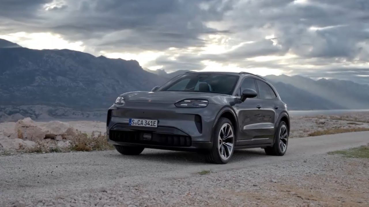 Elegantes Porsche Cayenne Elektro Ebenbild