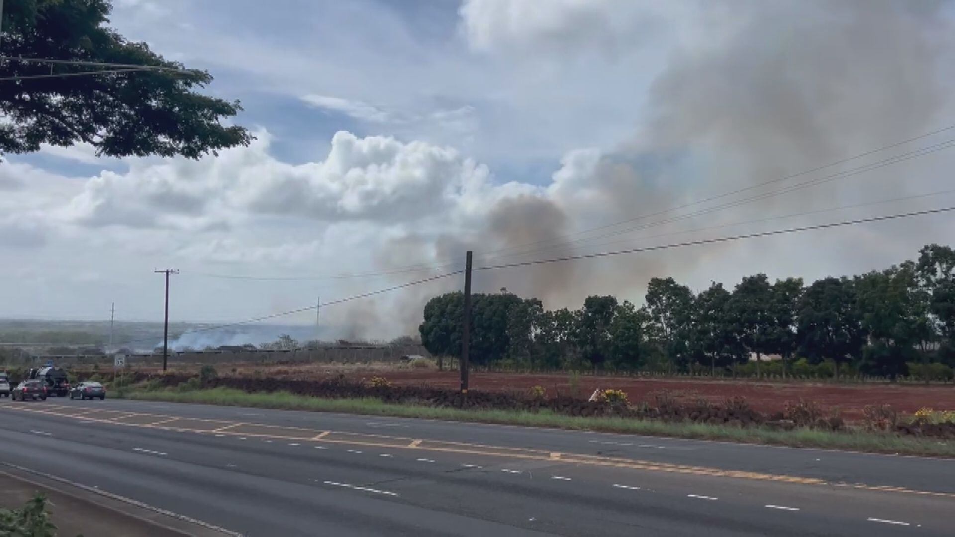 Arson suspect charged for setting wildfire in West Oahu