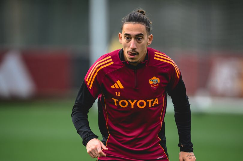 La Roma mantiene una postura clara sobre el fichaje de Kostas Tsimikas tras el acuerdo con el Liverpool.