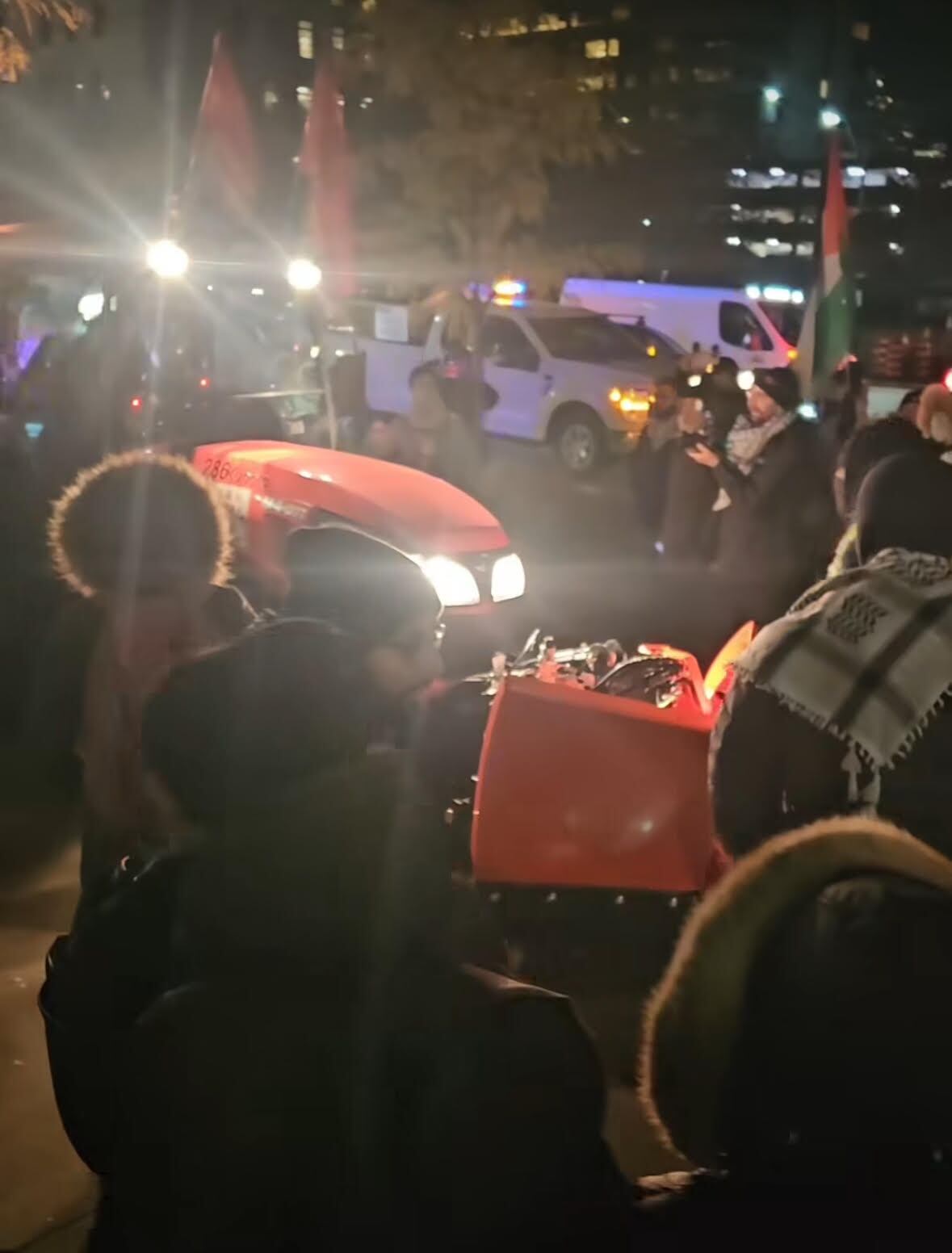 Video shows Toronto contractor driving snowplow through demonstration