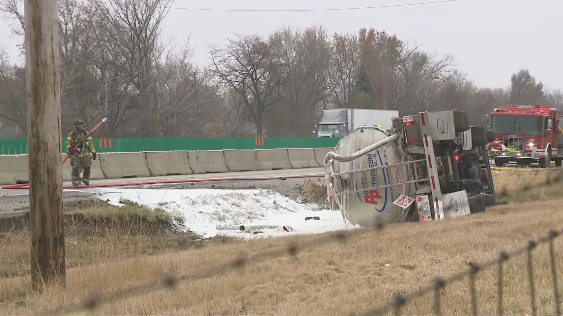 Hazmat on scene after tanker overturns on I-75; Lanes reopen hours later