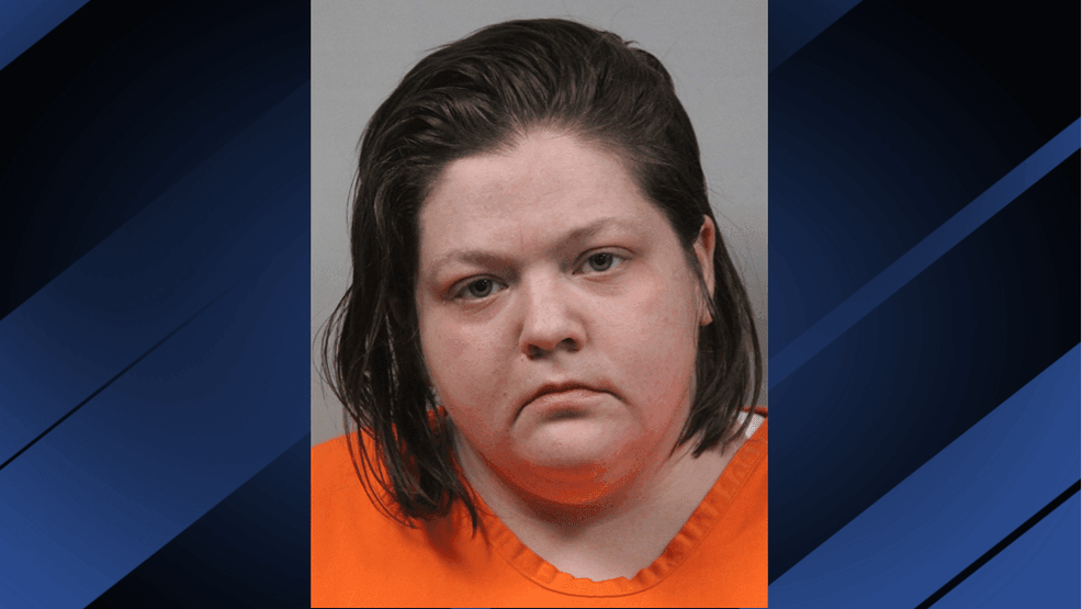 Charleston woman accused of leaving children alone in home unsuitable ...