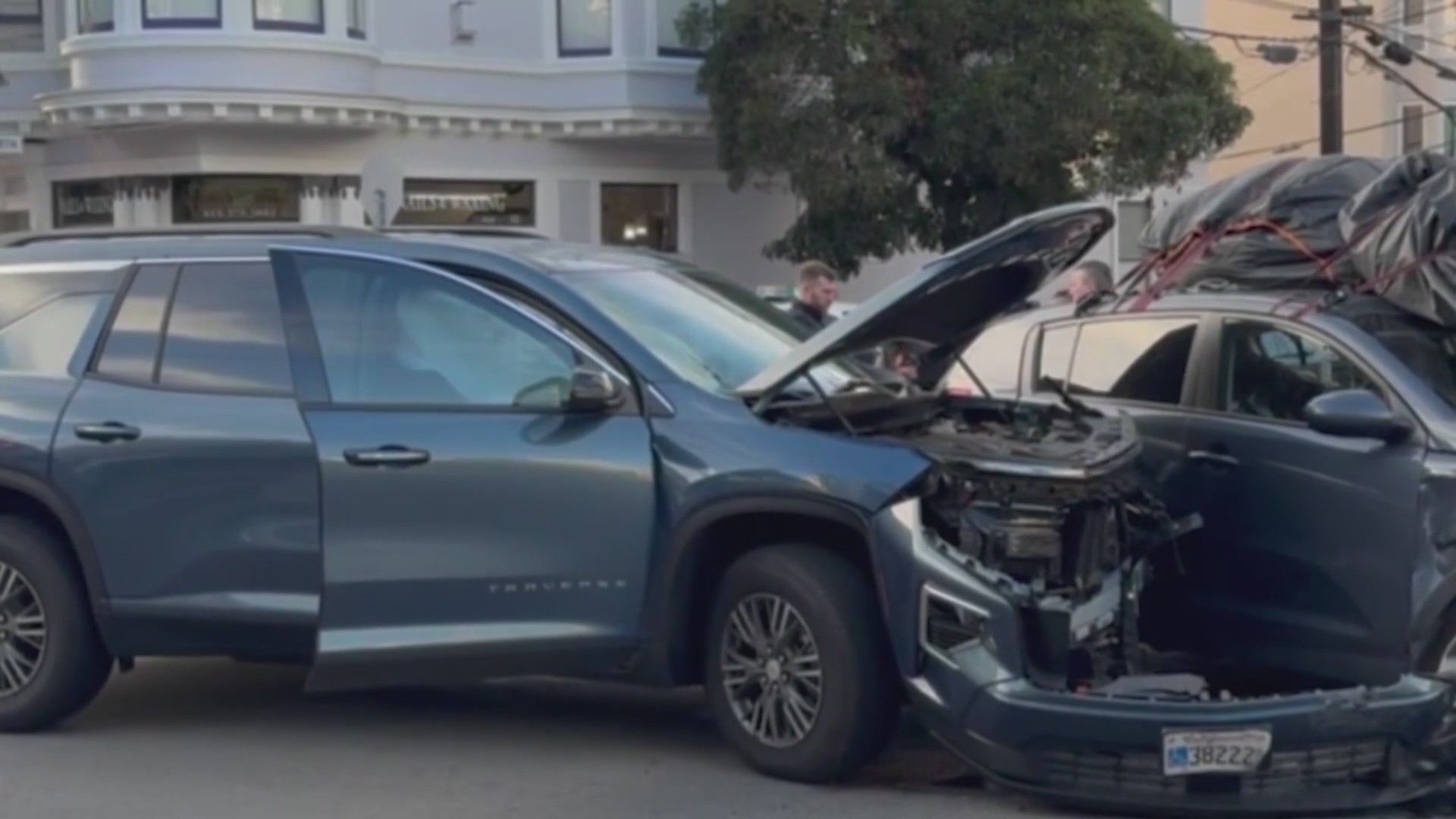 SF police chase involving stolen car ends with 2 crashes
