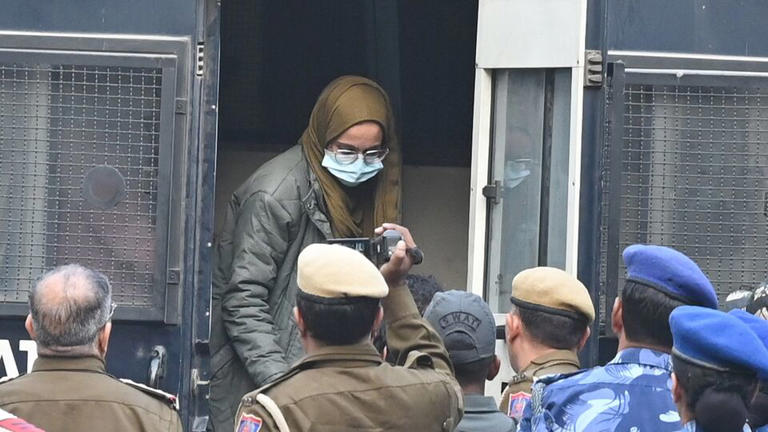 Delhi Car Blast: Foreign handler shared '42 DIY bomb-making videos' with  the Al Falah doctor, says report