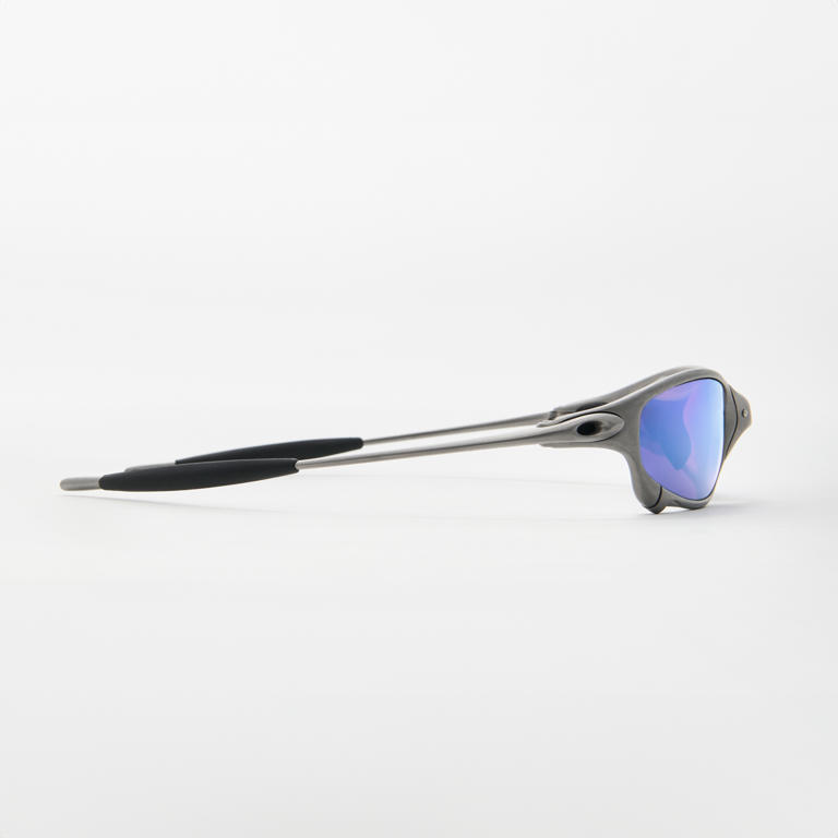 Travis Scott Unveils Limited Oakley X-Metal Juliet Drop