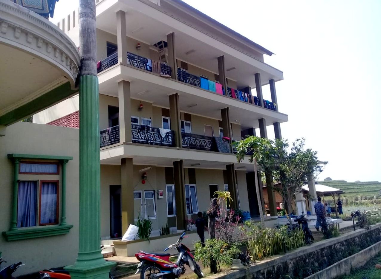 AA1QRjdI 5 SMP Islam Terbaik di Tarogong Kaler: Pilihan Ideal untuk Pendidikan Berkualitas dan Berwatak