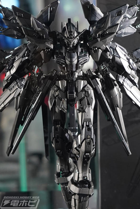 ガンプラ「MGEX 1/100 ストライクフリーダムガンダム［TWILIGHT