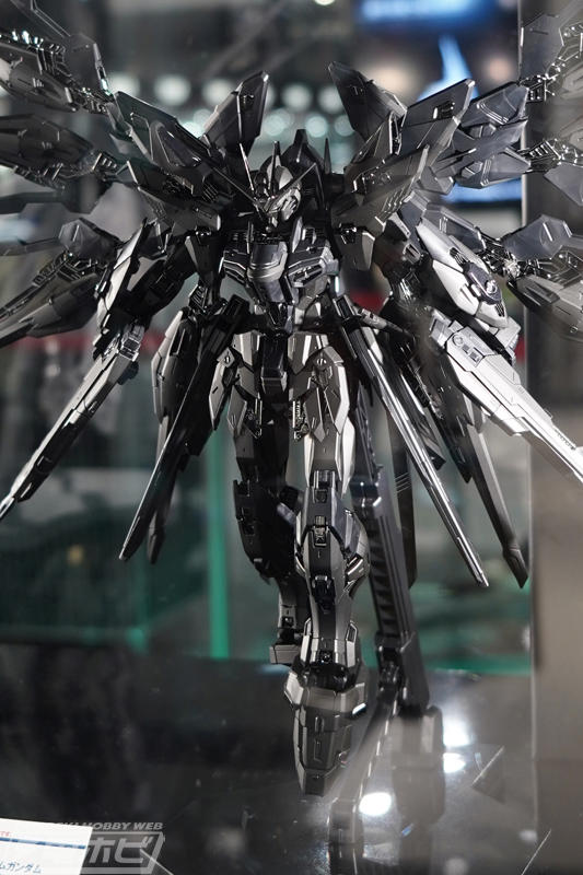 ガンプラ「MGEX 1/100 ストライクフリーダムガンダム［TWILIGHT