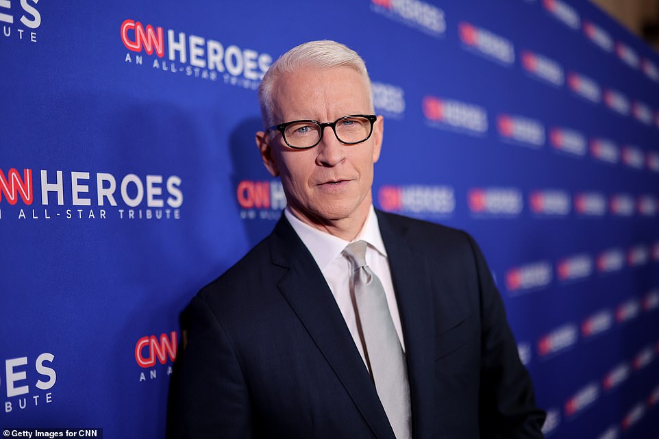 CBS editor-in-chief attempts to steal Anderson Cooper to network