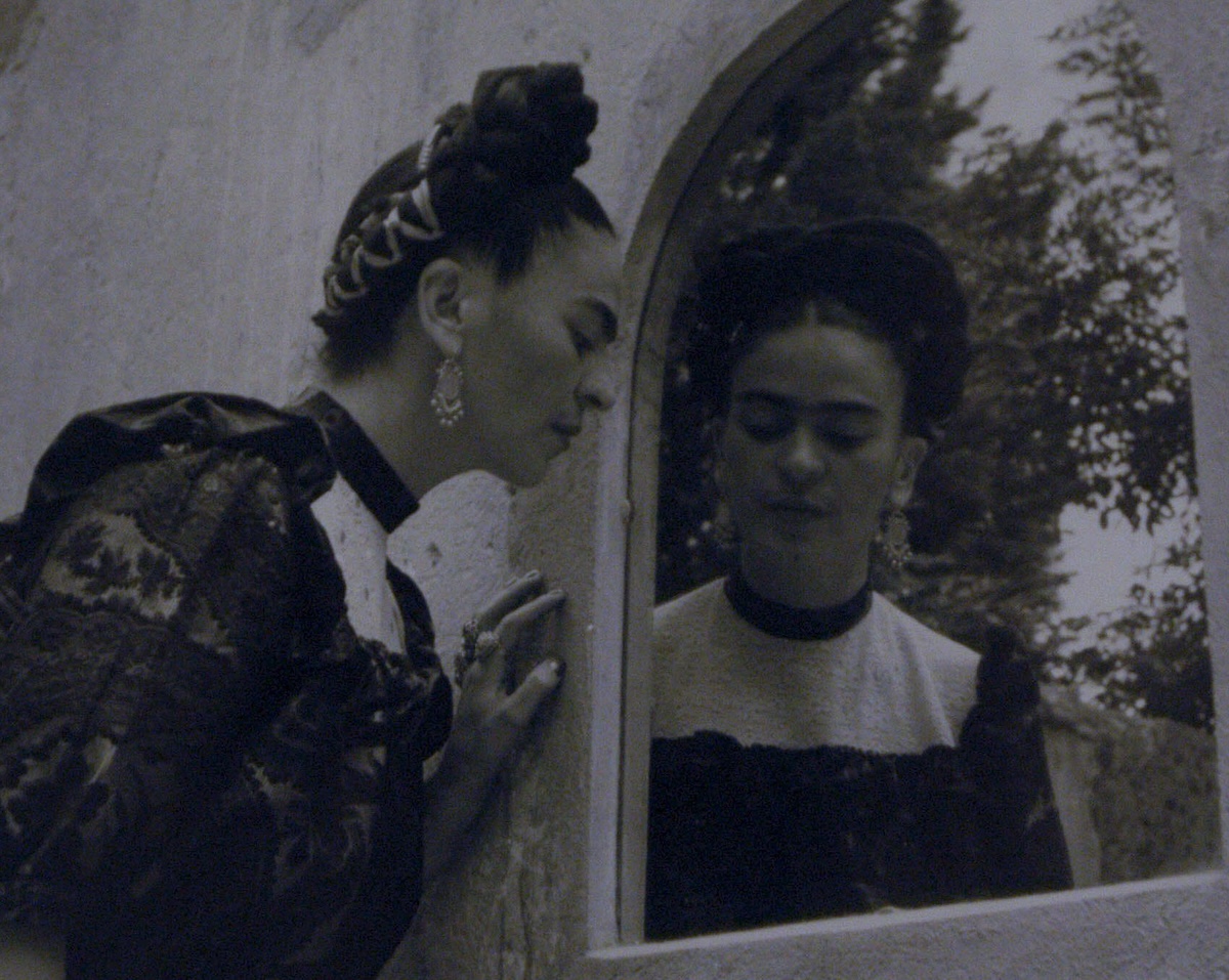 Frida Kahlo, record da Sotheby’s per un suo autoritratto