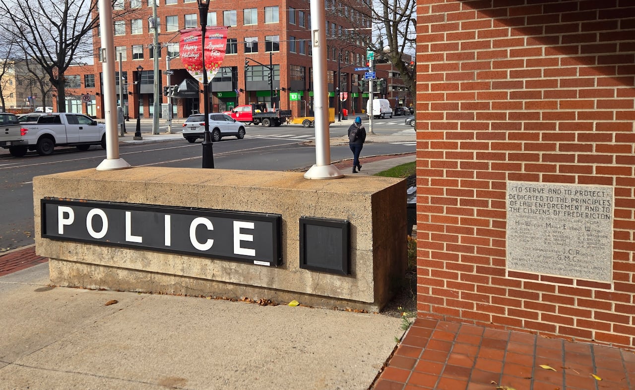 Youth subject to terrorism peace bond was arrested after bomb threats ...