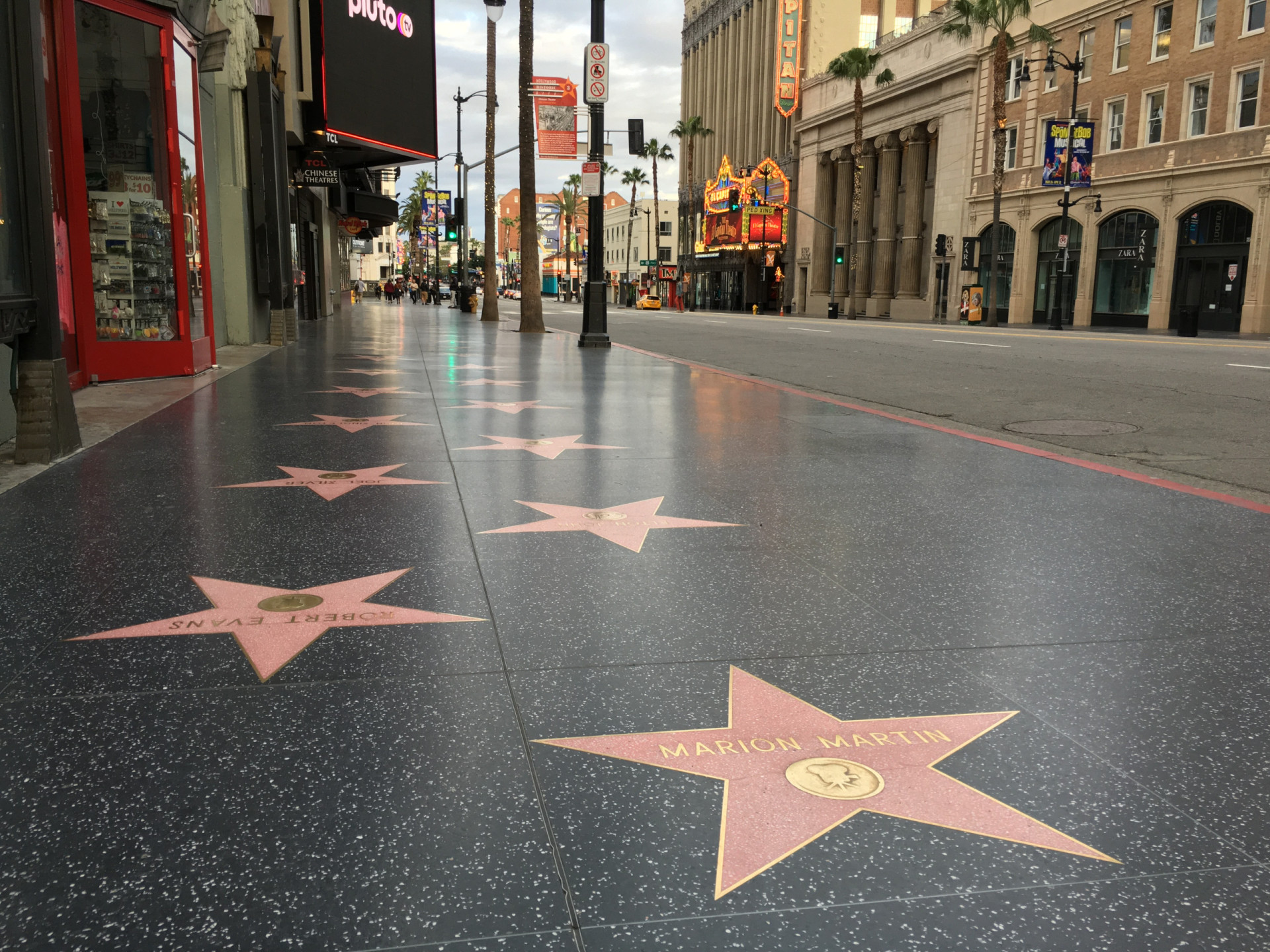 30 fun facts about the Hollywood Walk of Fame