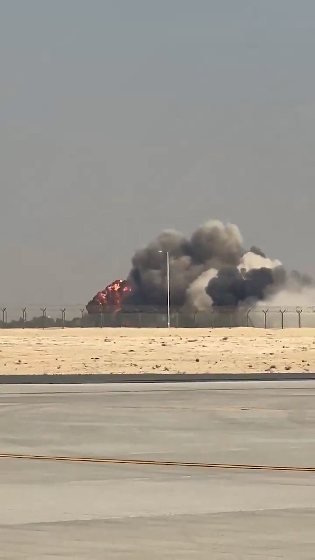Horror as Indian fighter jet crashes at Dubai air show