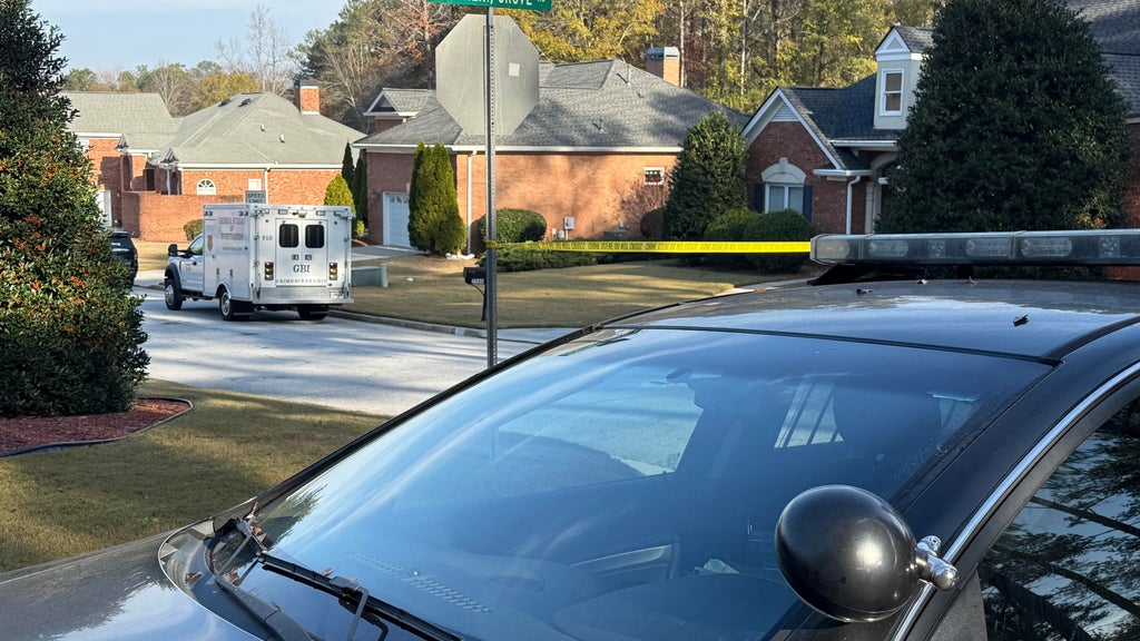 Officers shoot suspect accused of holding person against their will in ...