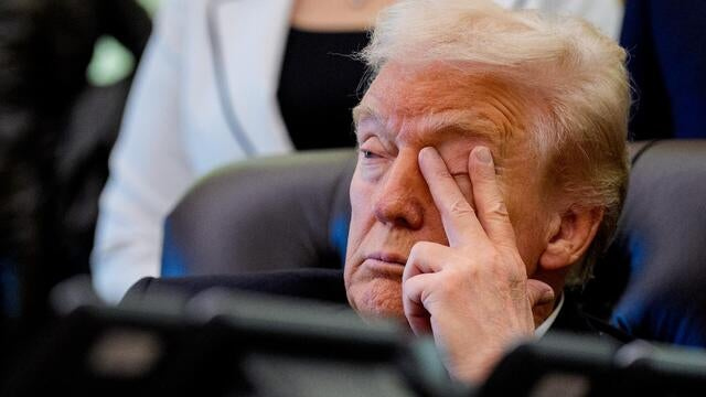 Democrats and Republicans react to Trump's 