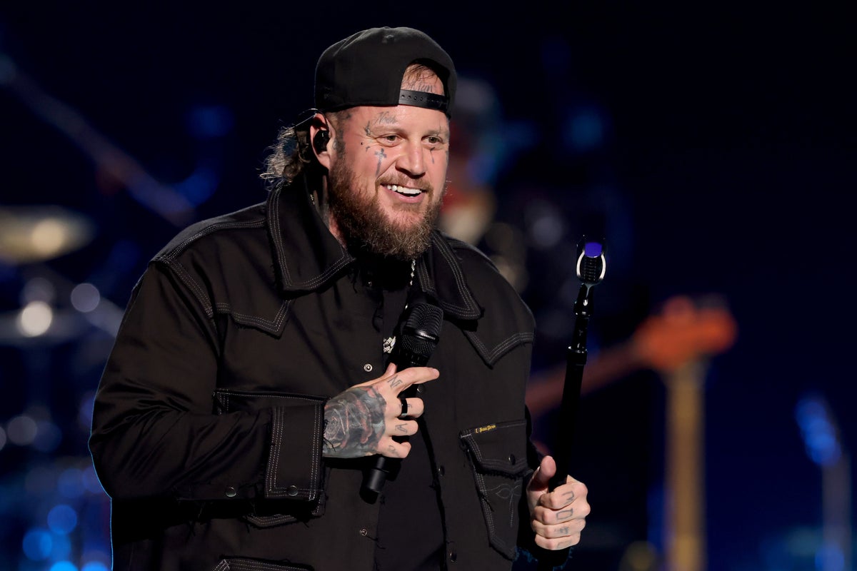 Country star Jelly Roll pardoned by Tennessee governor<br><br>