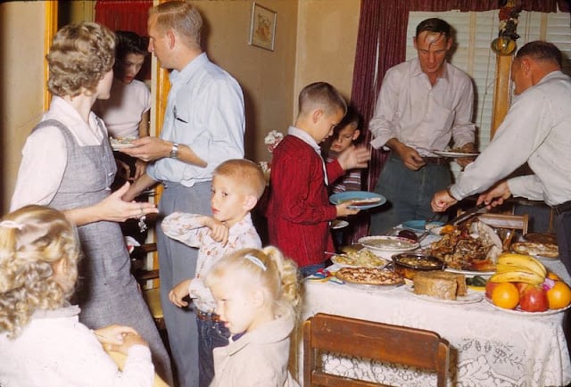 Vintage photos show Thanksgiving in the 50s